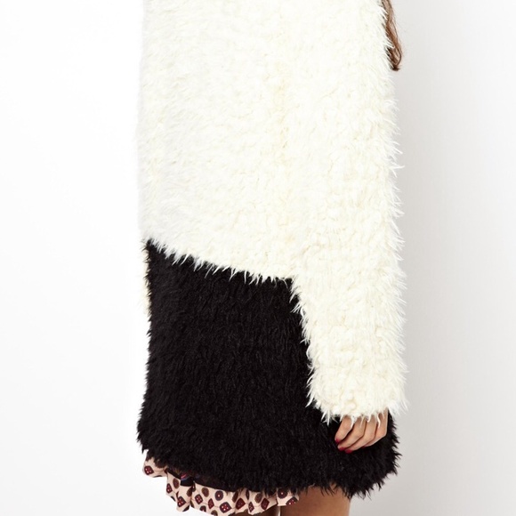 MINKPINK Color block Faux Fur Coat - Nasty Gal - Picture 2 of 4